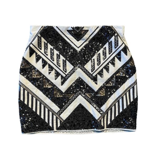 Express Embellished Mini Skirt with Tribal Geometric Design Size XS Petite NWT - Picture 3 of 10